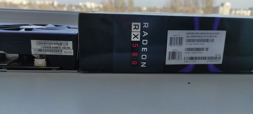 Игровая видюха Rx580 4 GB (память Samsung)