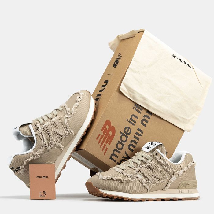 Женские кроссовки New Balance 574 x Miu Miu нью беланс 574 Миу-Миу NB