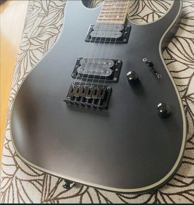 Електрогітара Ibanez RG421