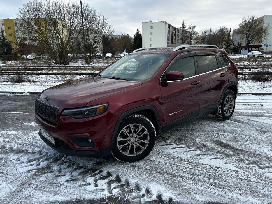 Jeep Cherokee 2.4 – oryginalne części, gotowy do jazdy