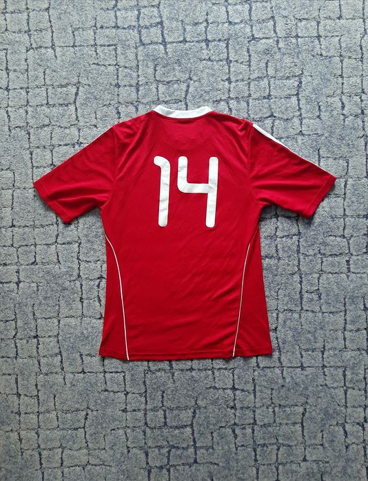 Футболка ADIDAS (S)