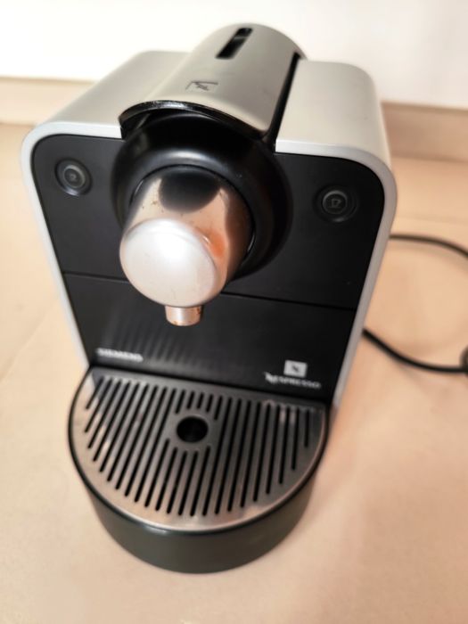 Máquina de Café Nespresso Siemens TK30N01 - Peças em separado