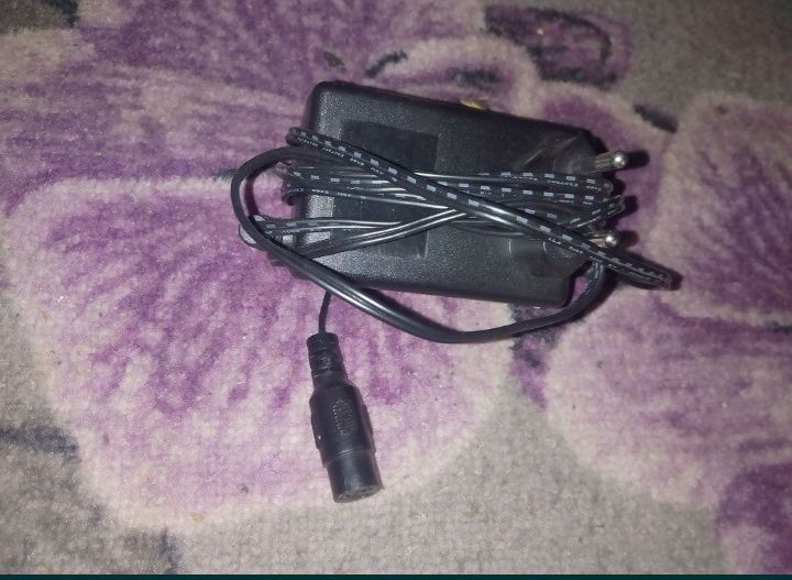 Дитячий Електросамокат