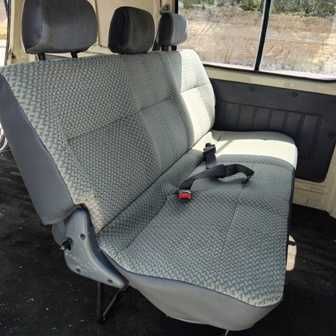Toyota Hiace 6 Lugares