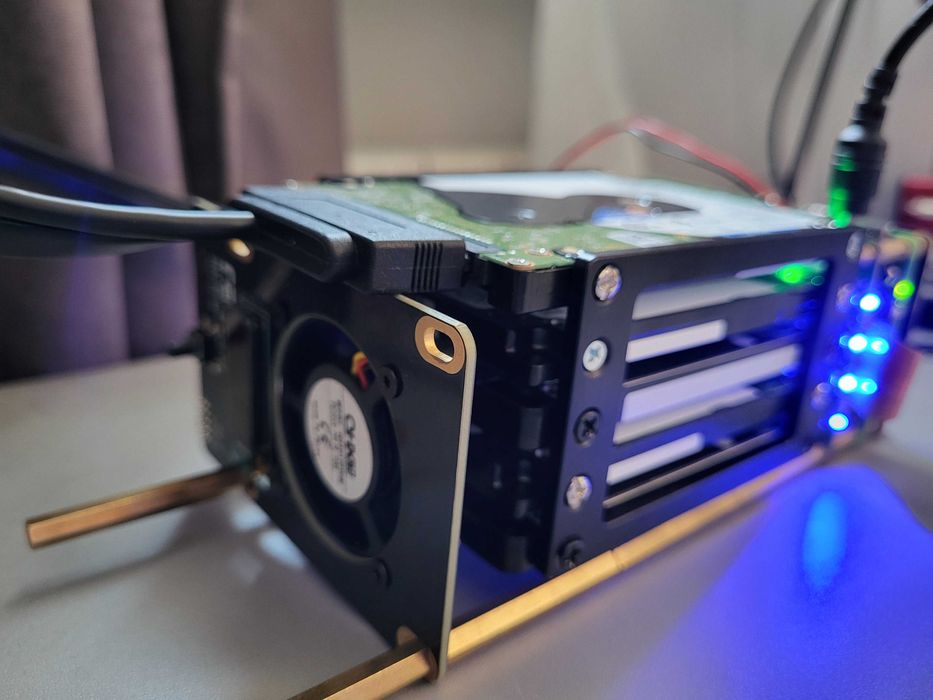 Radxa Penta SATA HAT Top Board X872 NVME для Raspberry Pi5 8GB