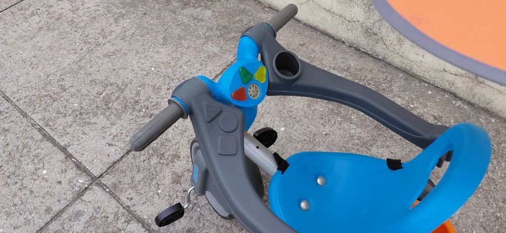 Triciclo Evolutivo Feber Baby Plus Music