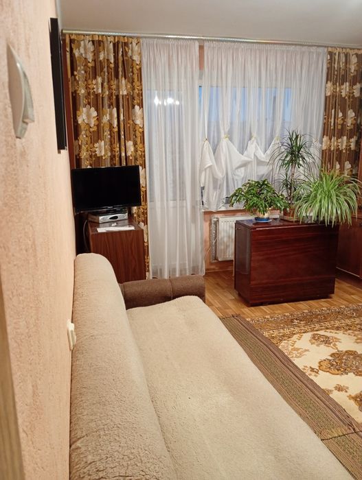 Продається 3х кімнатна квартира у селі Вільне (10 км до міста).