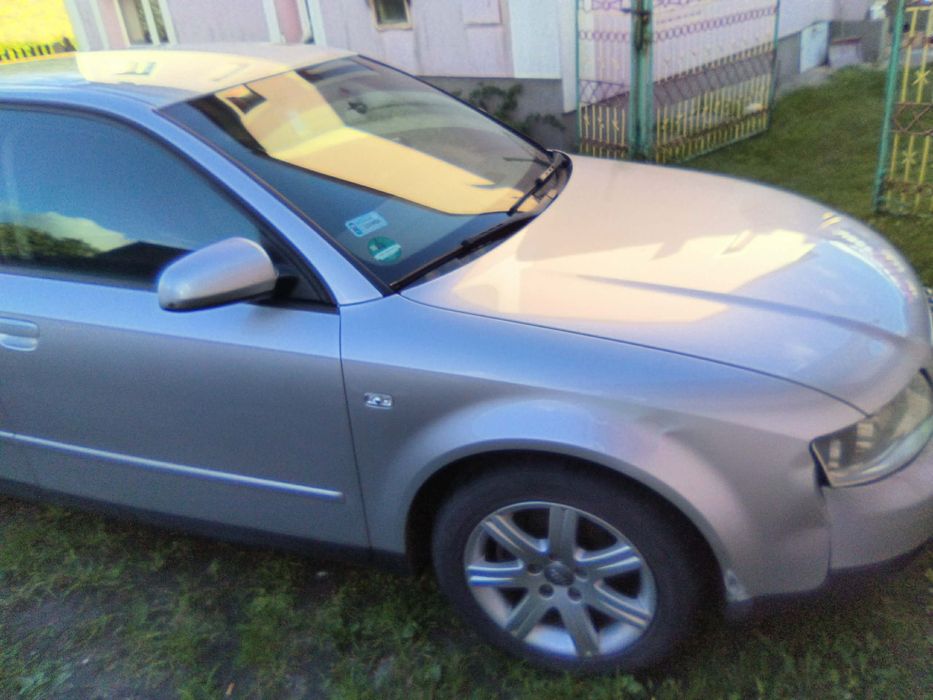 Audi a4b6  2.0 benzyna