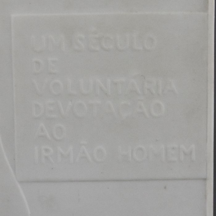 Placa/Medalha em Biscuit, Centenário dos Bombeiros da Vista Alegre