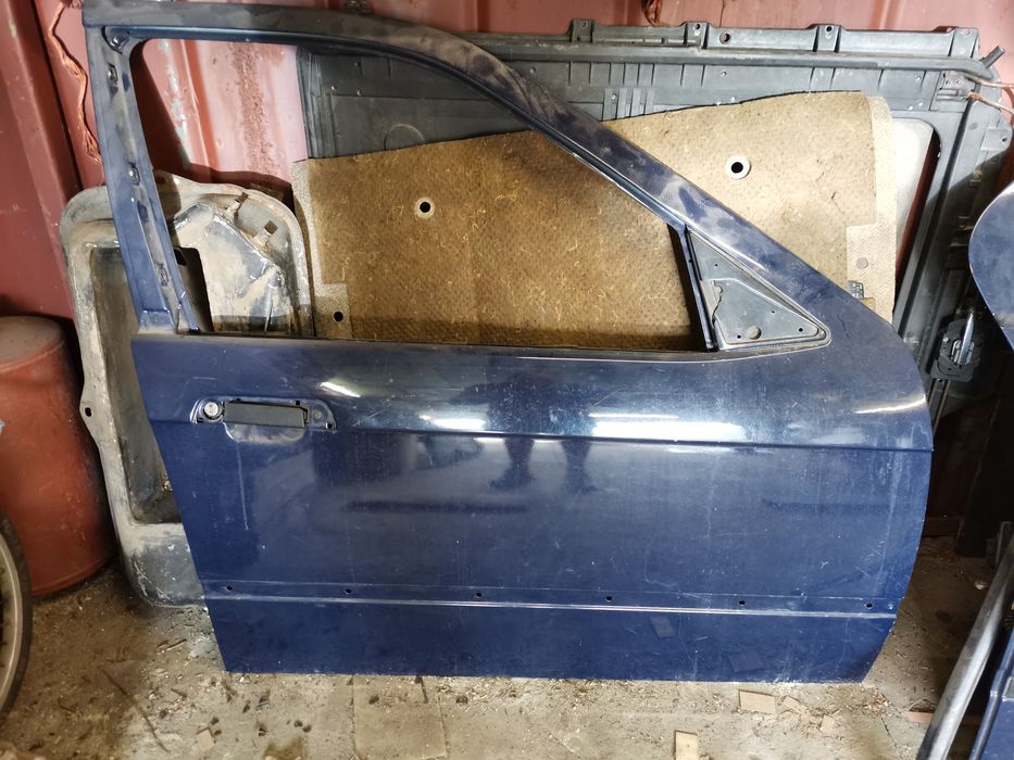 Двери BMW e36 в отличном состоянии