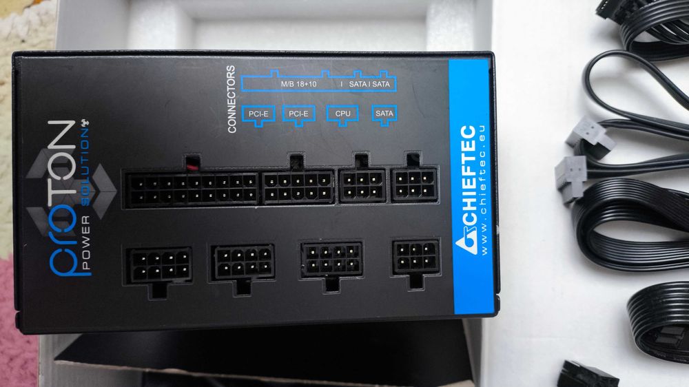 Блок питания Chieftec Proton 750 ват