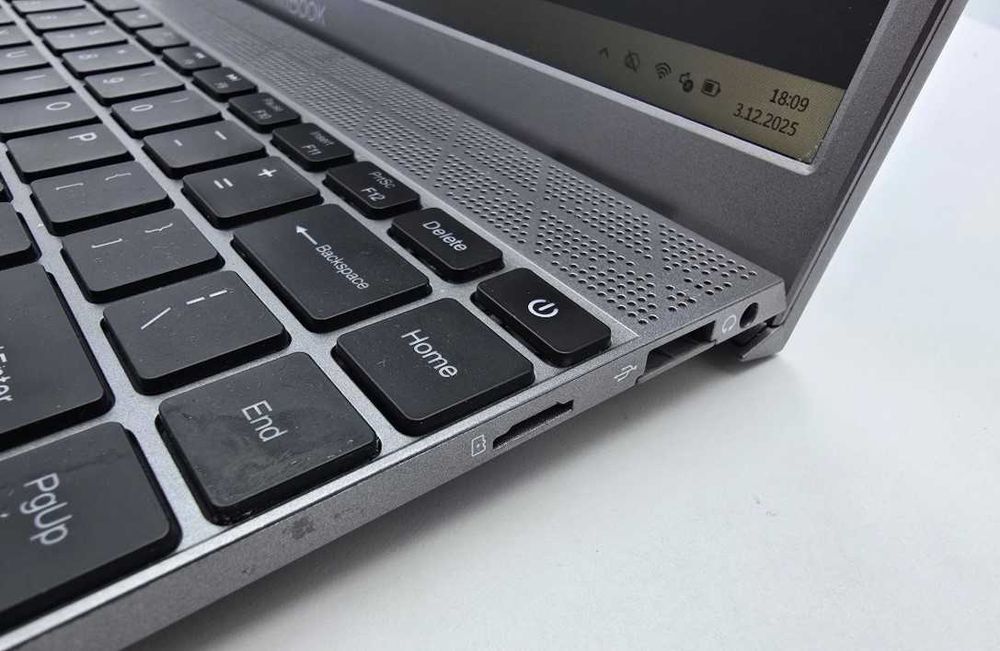 Laptop maxcom mbook 14 / J4125 / 8GB RAM / 256GB SSD / OPIS!