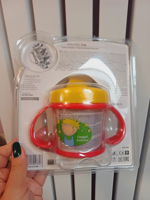 Kubek niekapek 9 miesięcy + Canpol babies Nowy