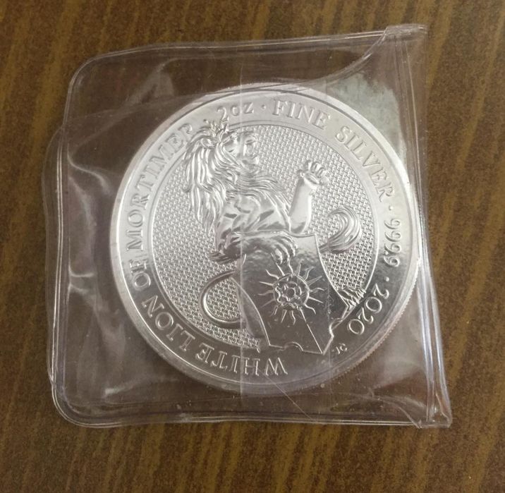 Серебряная монета Лев Мортимера Десять зверей Королевы 2020 г. 2 унц