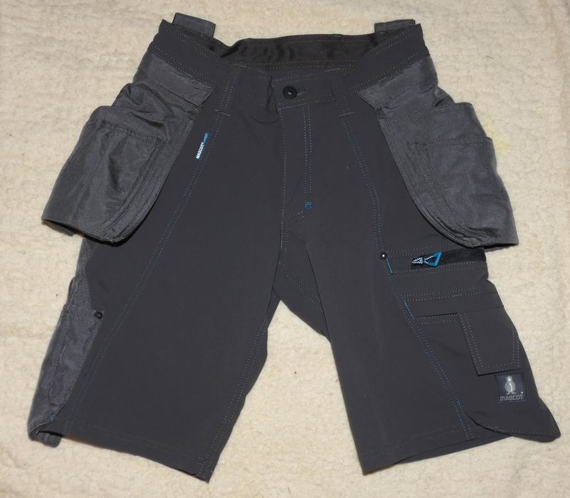 Рабочие шорты Mascot Advanced. Размер 46 (S/W30)
