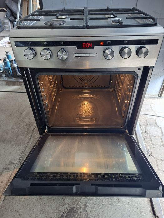 Rezerwacja Kuchenka elektryczna gazowa 60 cm ładna
