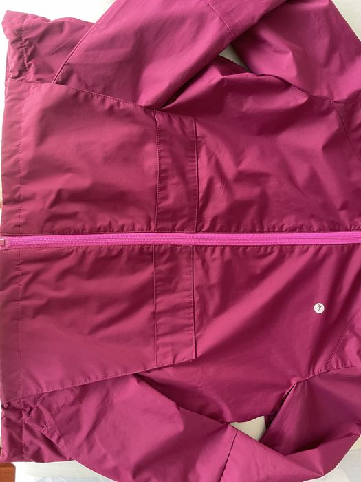 Casaca desportiva impermeável 10 anos + oferta