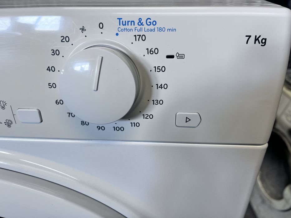 Maquina de secar roupa Indesit 7kg