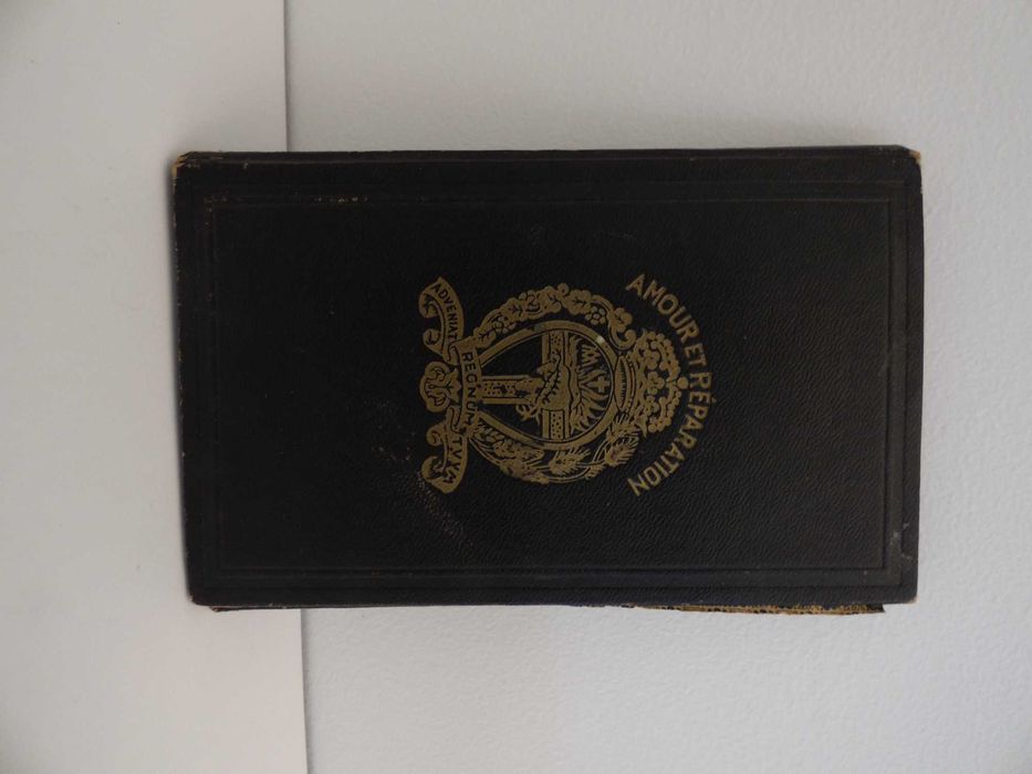 Livro Amour et Reparation - Trésor - 1933