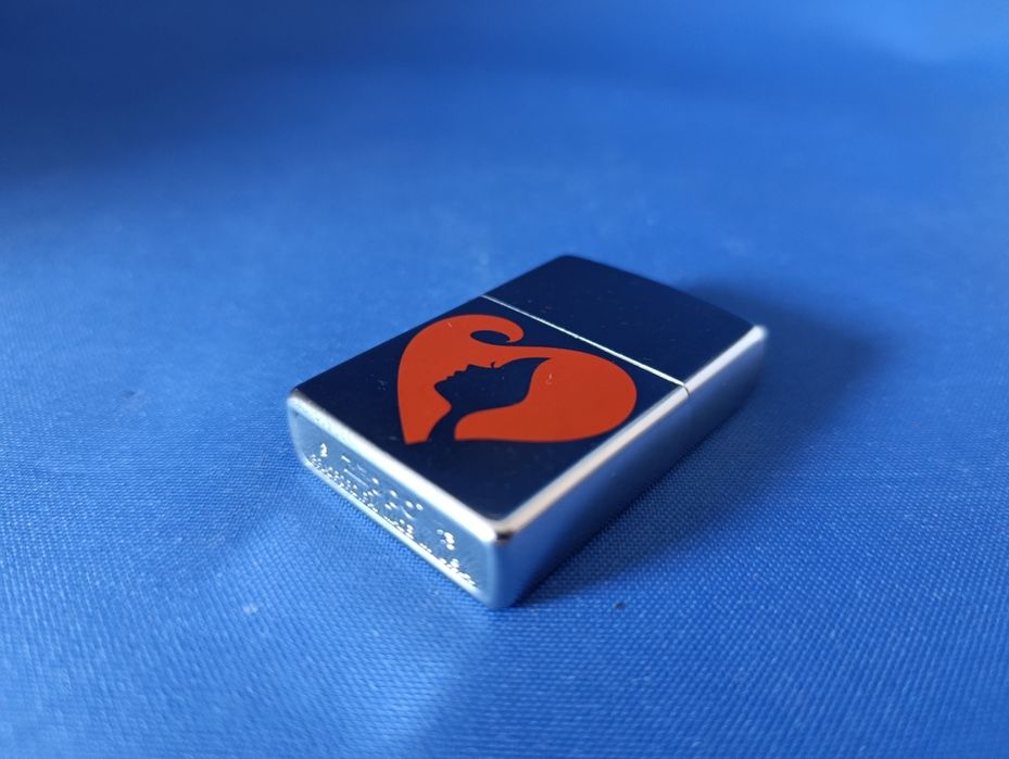 Вінтажна запальничка Zippo