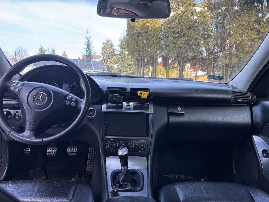 Mercedes Benz C W203