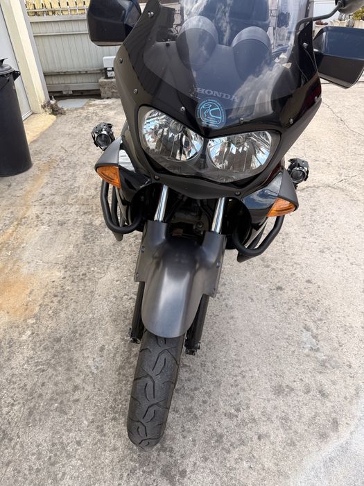 Vendo Honda Varadero  com 23.000 km