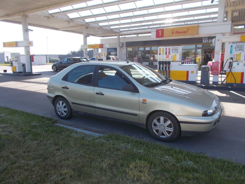 Fiat Brava na części KOLOR 712 1,6 BENZYNA