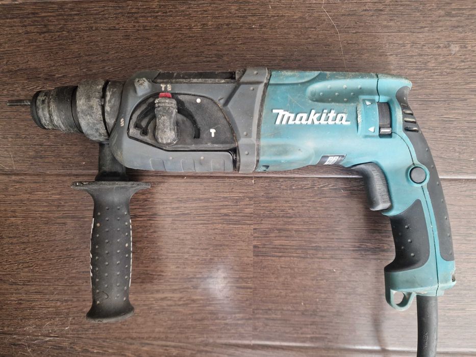 Młotowiertarka Makita HR2470 SDS+