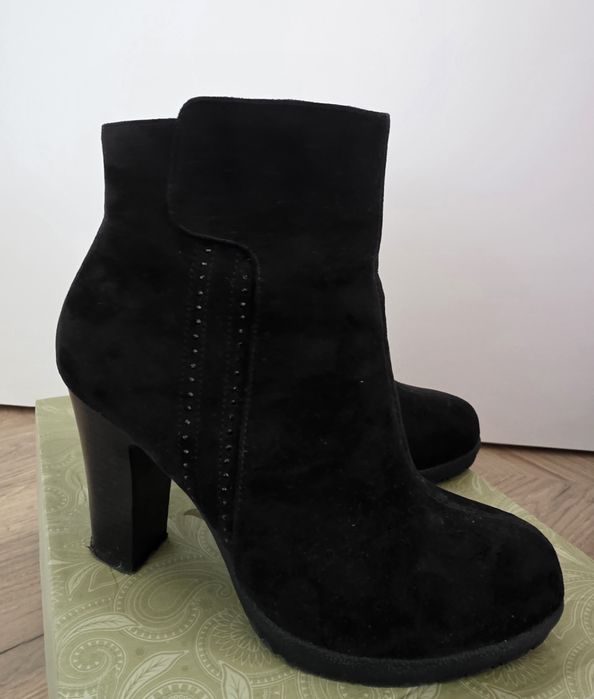 Botki na słupku Jenny Fairy 37