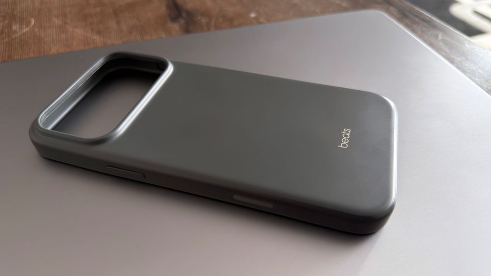 Etui BEATS zgodne z MagSafe do iPhone 17 Pro MAX