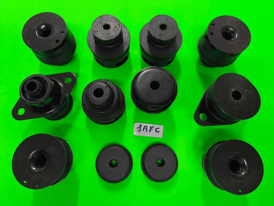 Conjunto de apoios de cabine Nissan Patrol Y61 95550-VB005