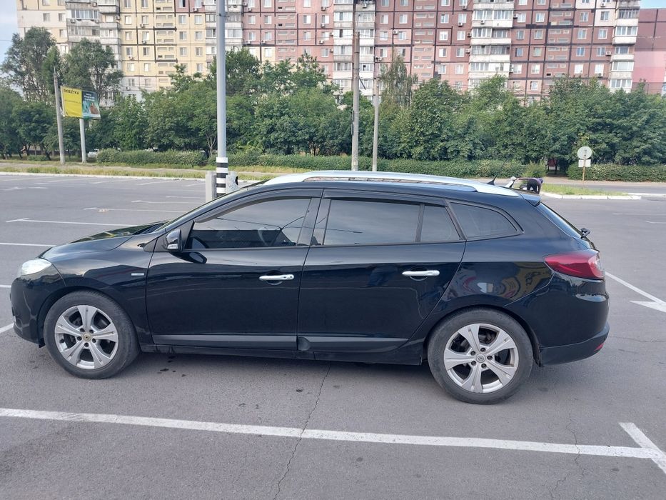 продати авто Renault Megane III