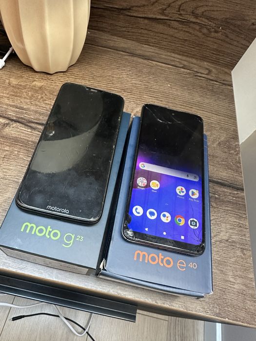Dwie motorolle na czesci moto g 40 moto g23