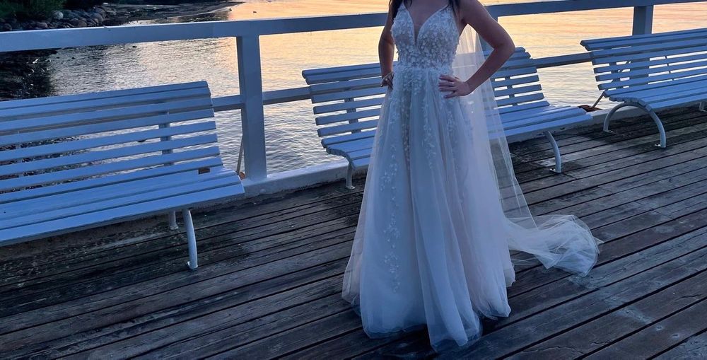 Suknia slubna na sprzedaż