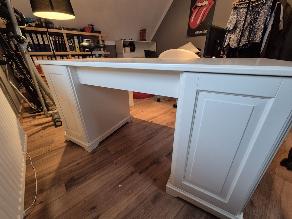 Biurko - kolor biały