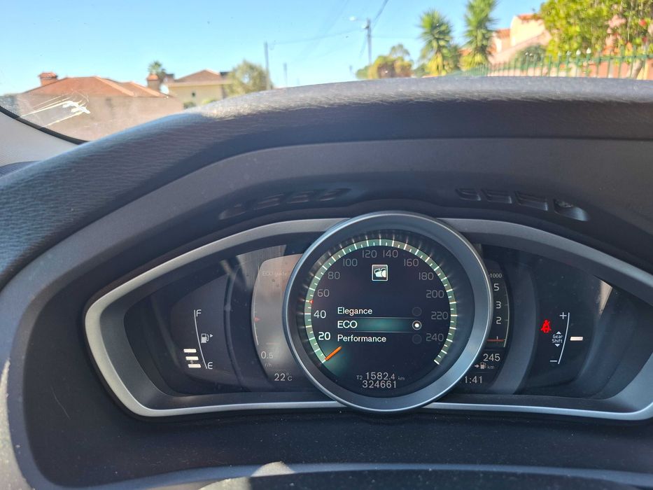 Volvo V40 11 2017