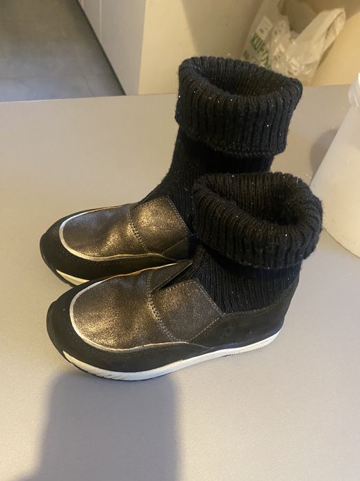 Super buty Naturino 27