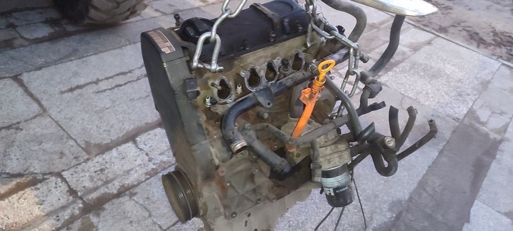 Passat B5 FL Lift silnik 2.0 8V AZM i inne