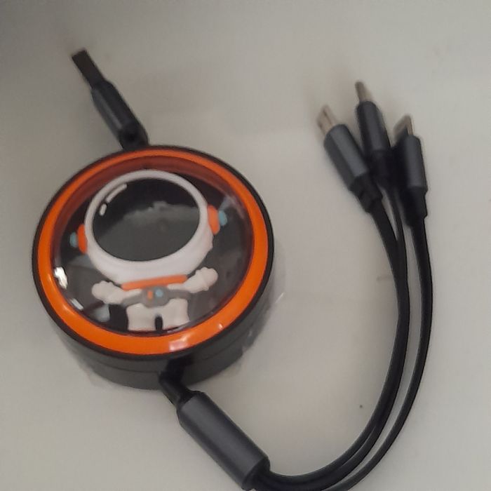 Выдвижной зарядной кабель 3 в 1  5А  Lightning/micro/Typ-C  1.2м