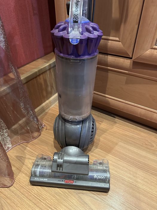 Пилосос Dyson DC40, оригінал, з Британії, робочий