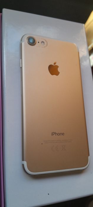 iPhone 7 б/у, в рабочем состоянии
