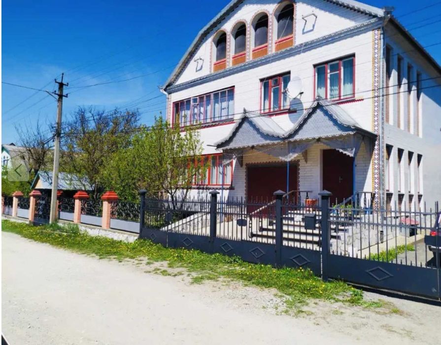 Продаж 2х поверхового будинку на 12 сотках