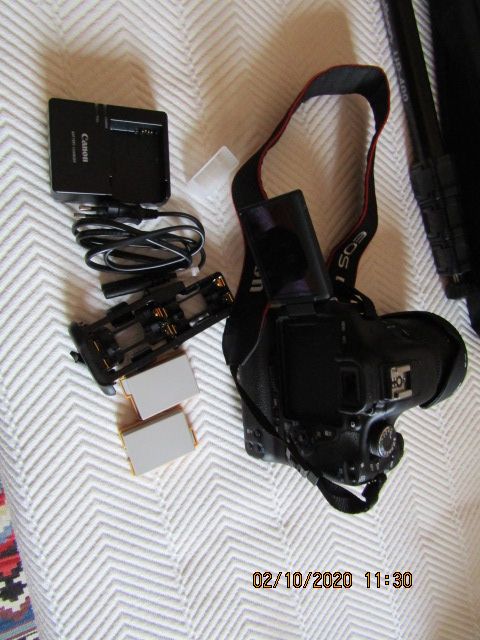 Canon EOS 600D - Máquina fotográfica