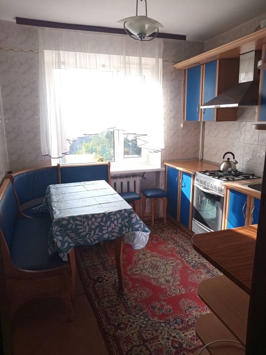 Подобово кв має  3 кім ,рнАвтовокзал Софіївка