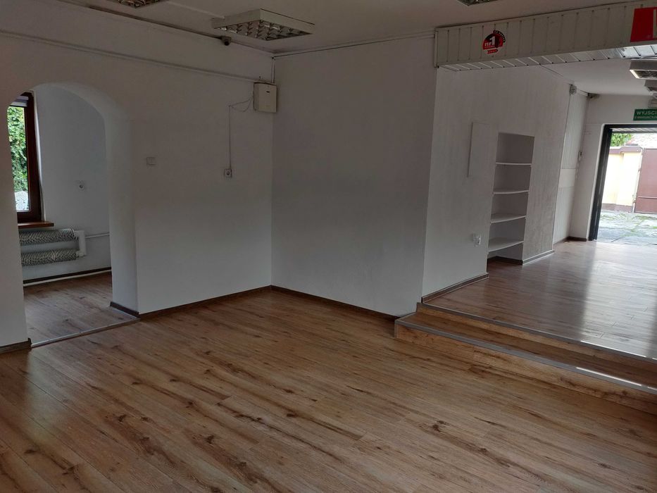 SŁAWKÓW RYNEK - Lokal do wynajęcia