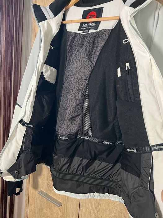 Тепла зимня куртка