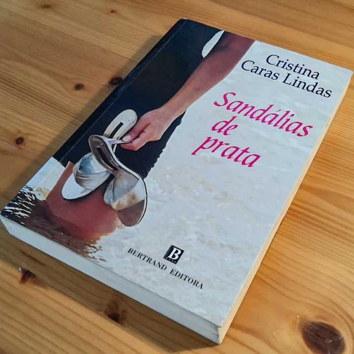 Cristina Caras Lindas - Sandálias de prata - Livro