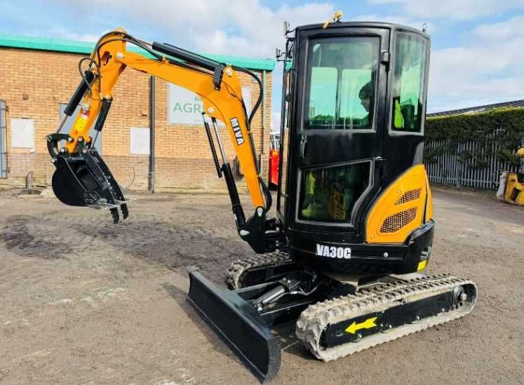 Міні екскаватор /НОВИЙ/ MIVA VA30G /вага 3 тони/2025 р