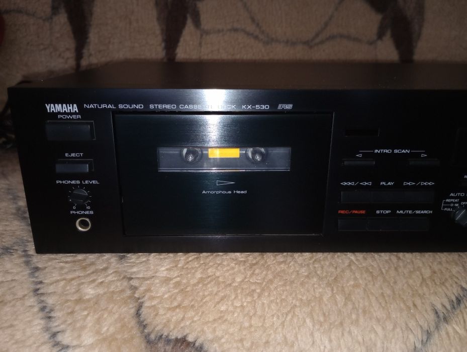 Sprzedam magnetofon Yamaha