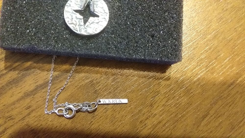 Łańcuszek celebrytka srebrna W.KRUK
